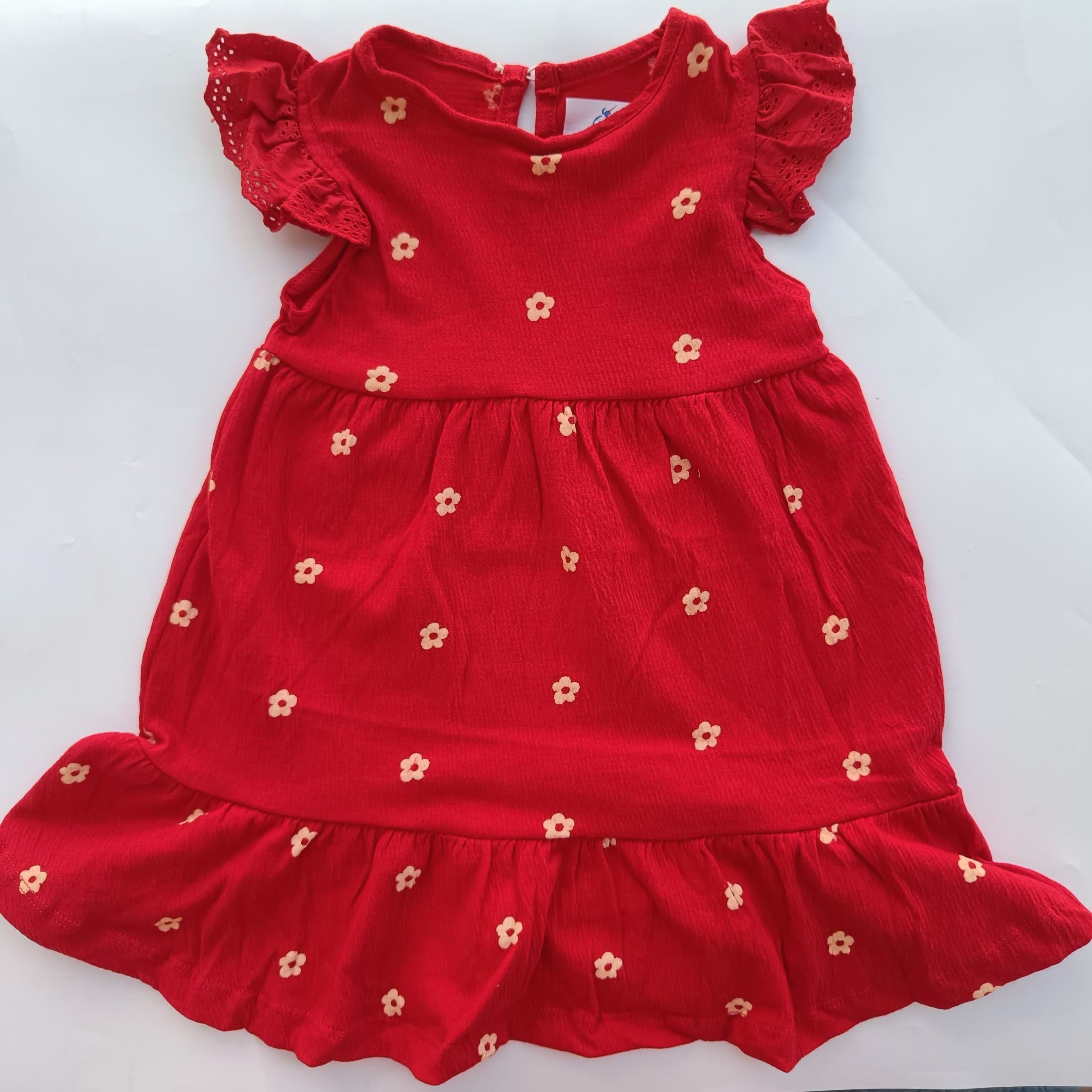 Crinkled frock with ruffle sleeves