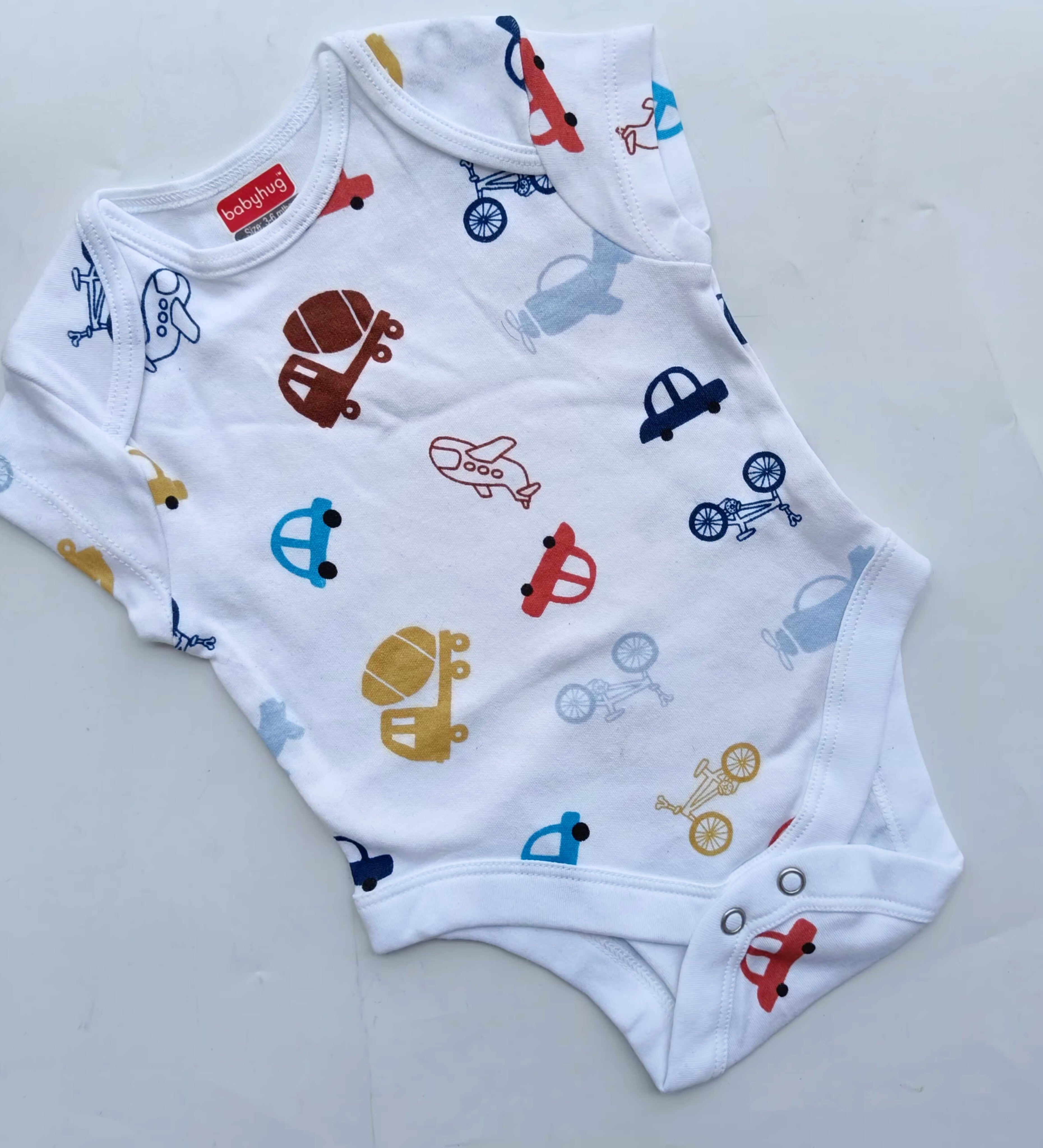 Short sleeve onesies 3-6m