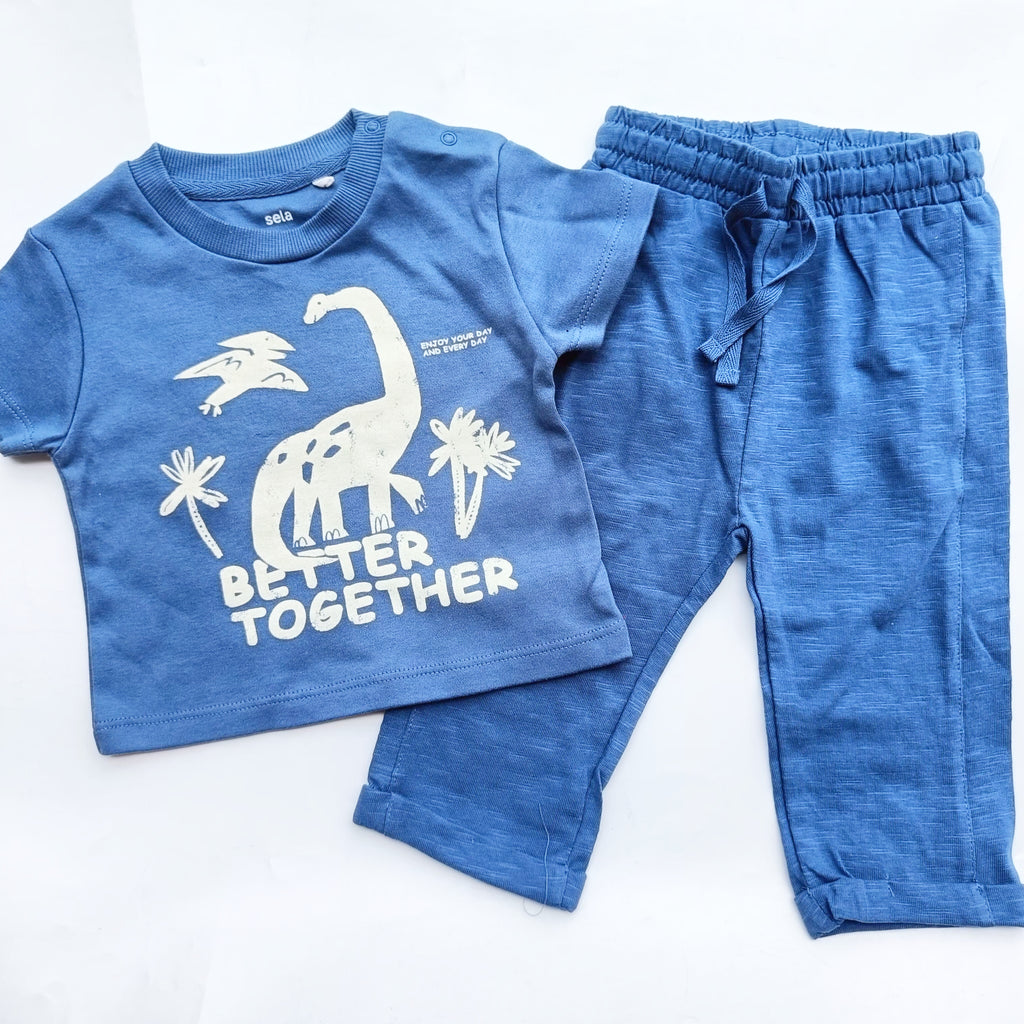 Seal pant set