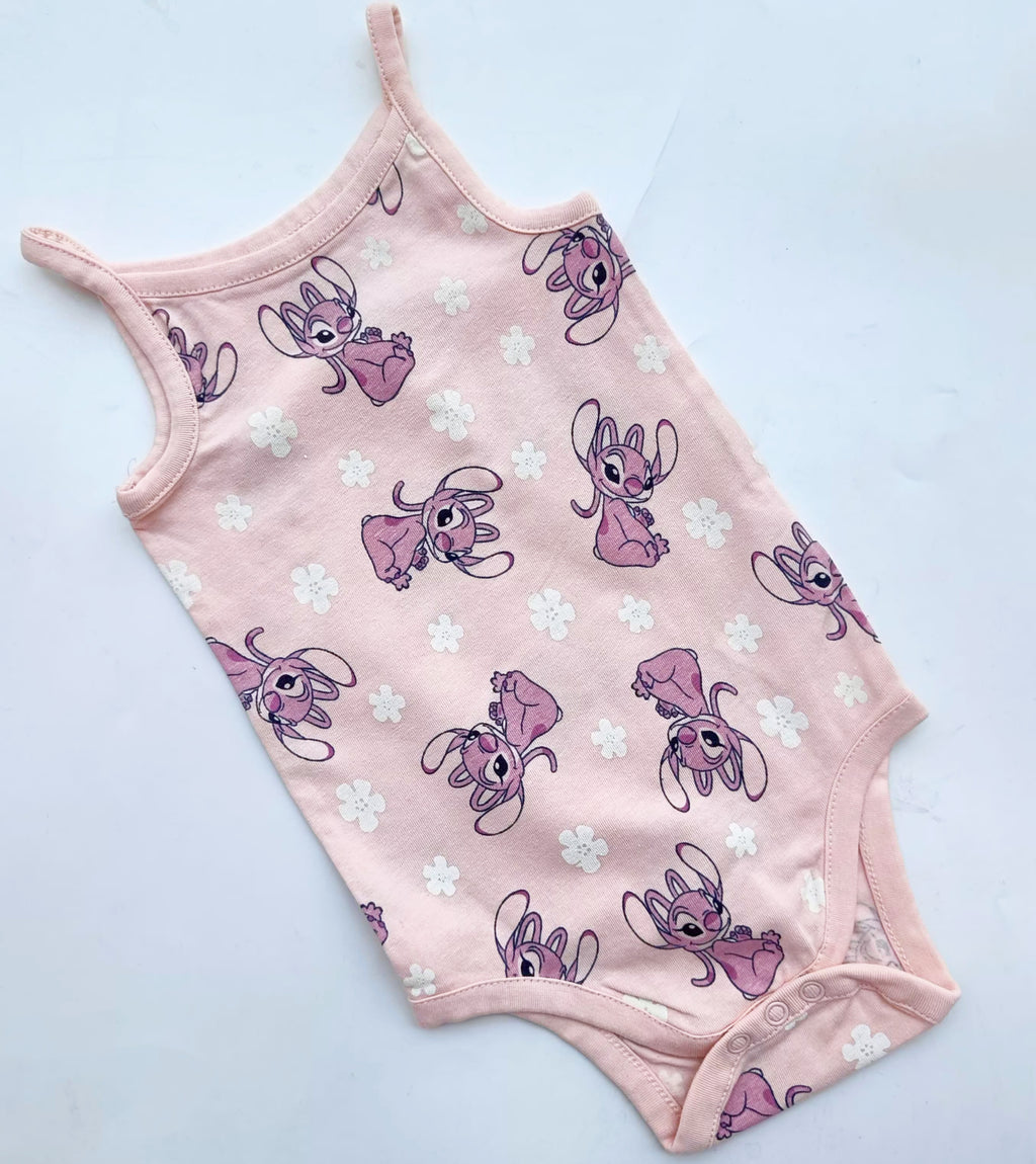 Sleevless onesies 0-3m