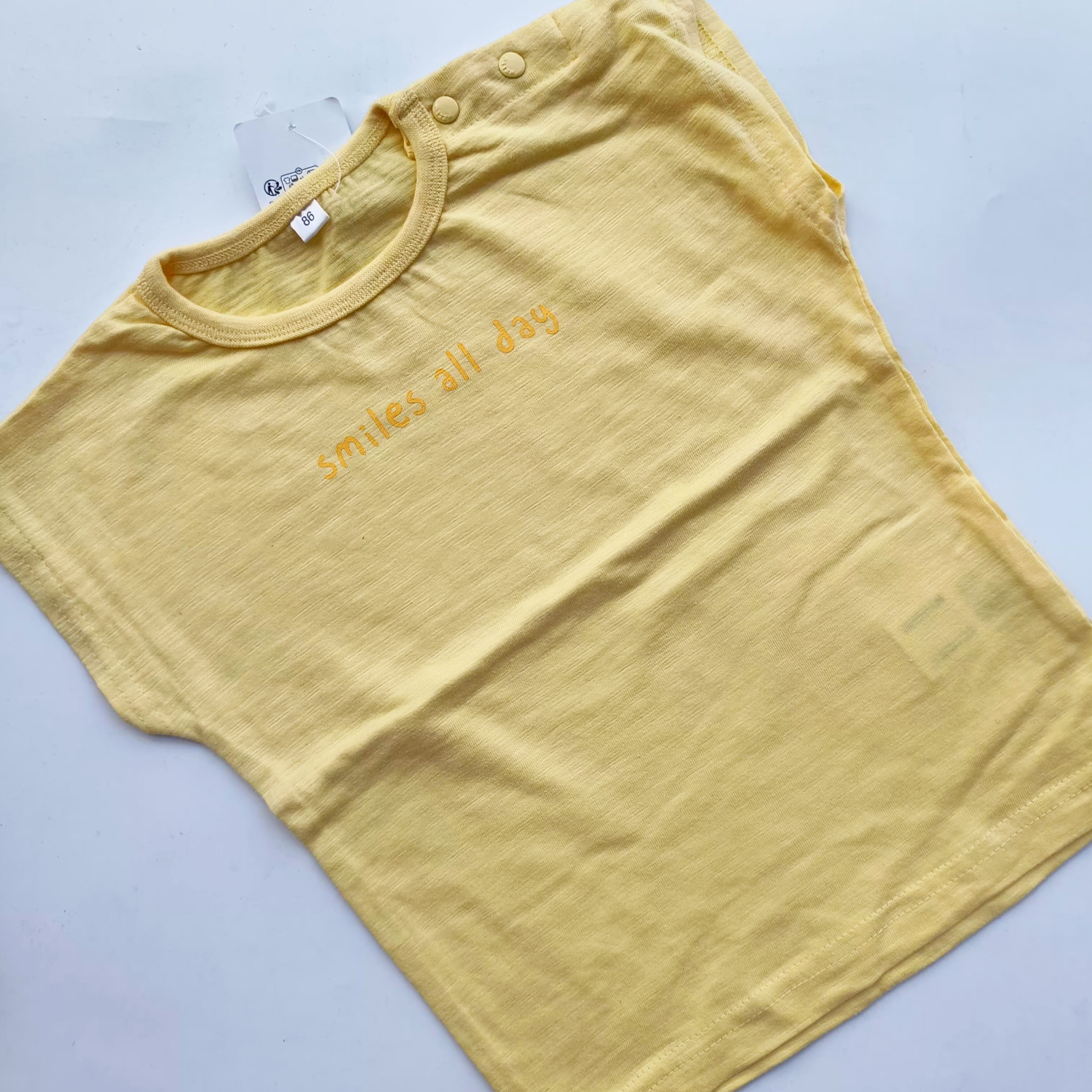T-shirt 9-12m