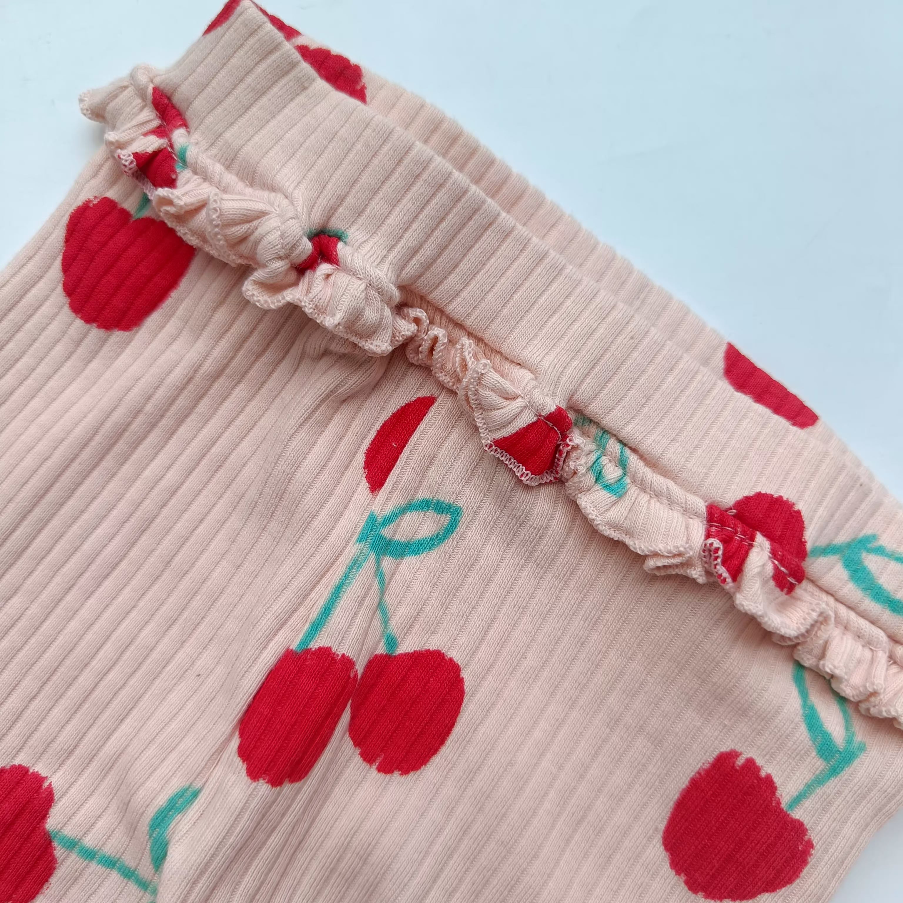 M&S ribbed cherry