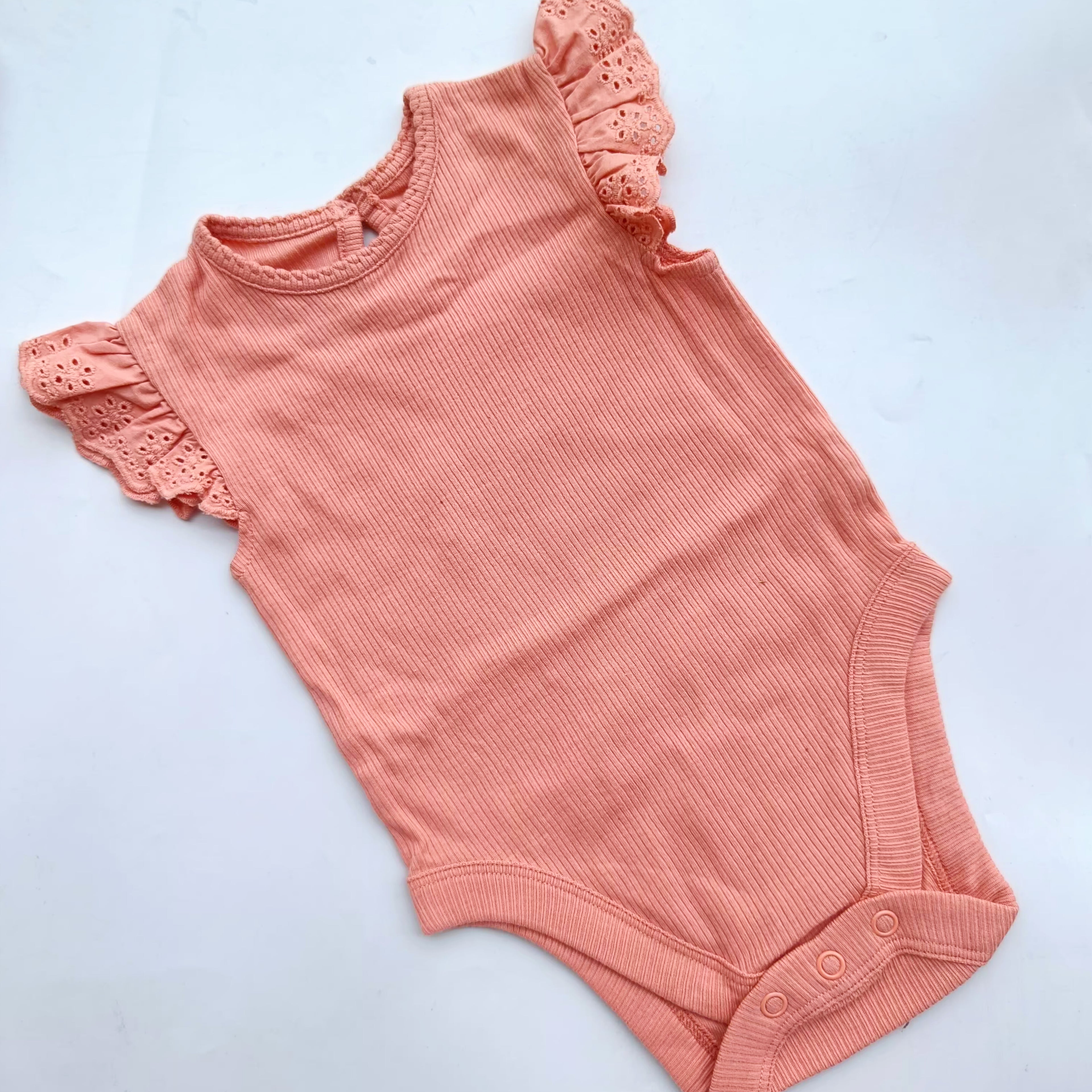 George Soft Ribbed Flutter Sleeve onsies