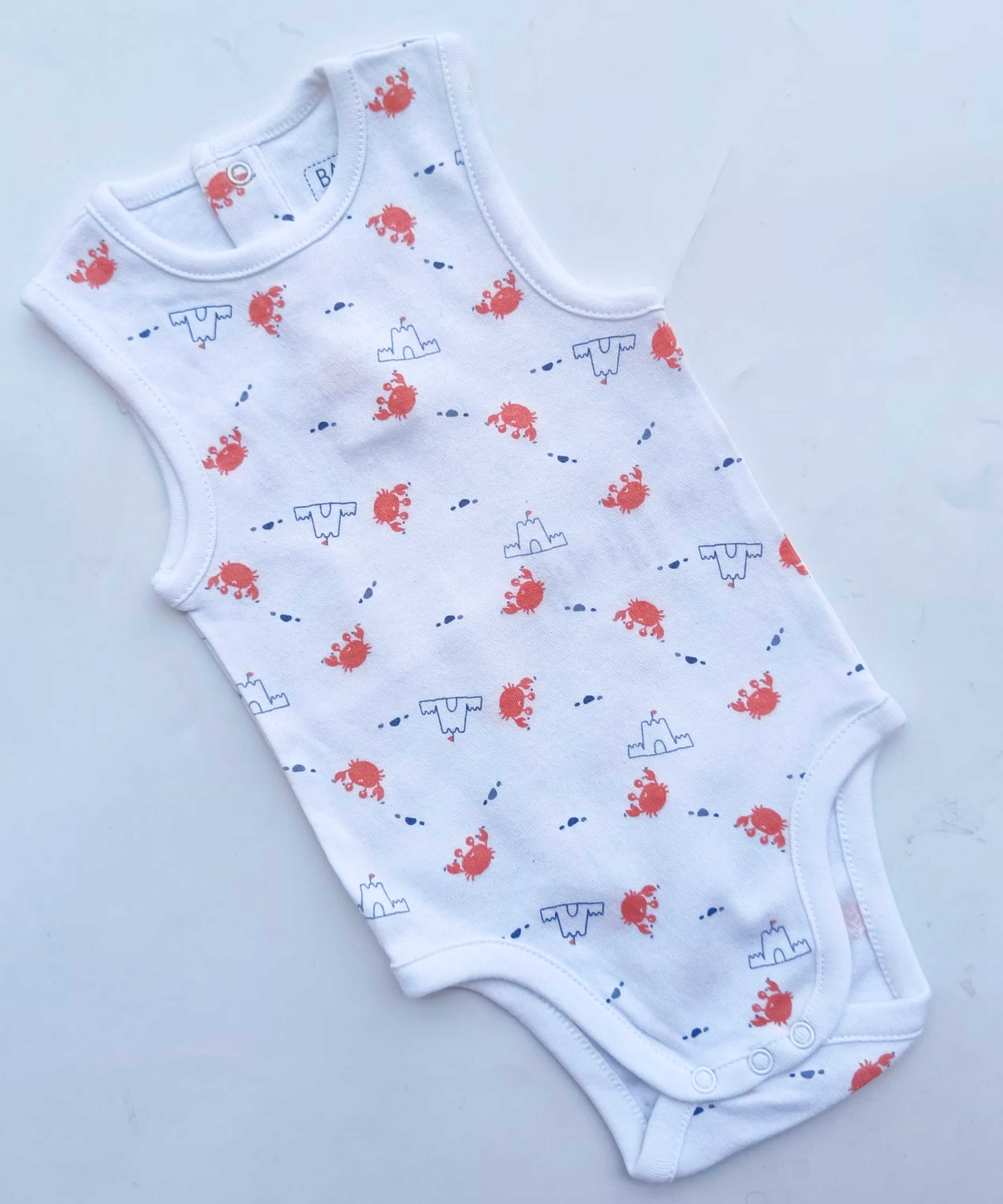 Sleevless onesies 0-3m