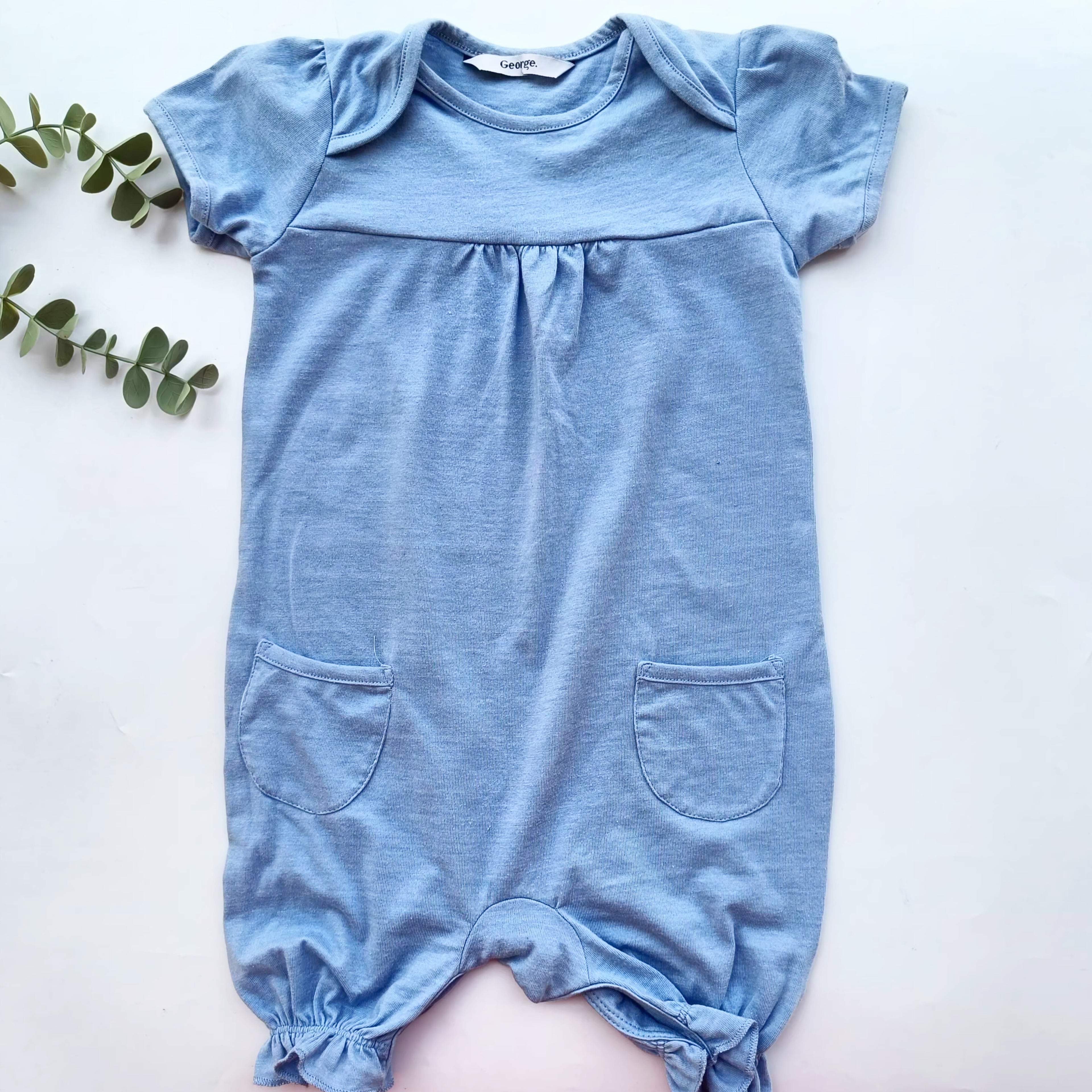 Playsuit 12-18m