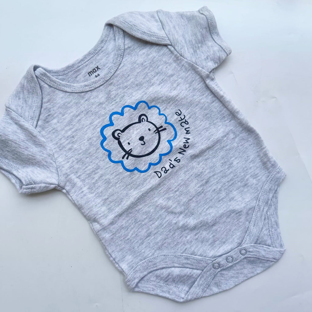 Short sleeve onesies 3-6m