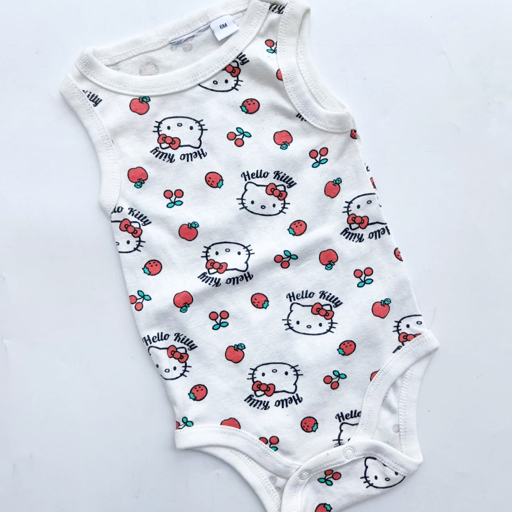 Sleeveless onesies 3-6m