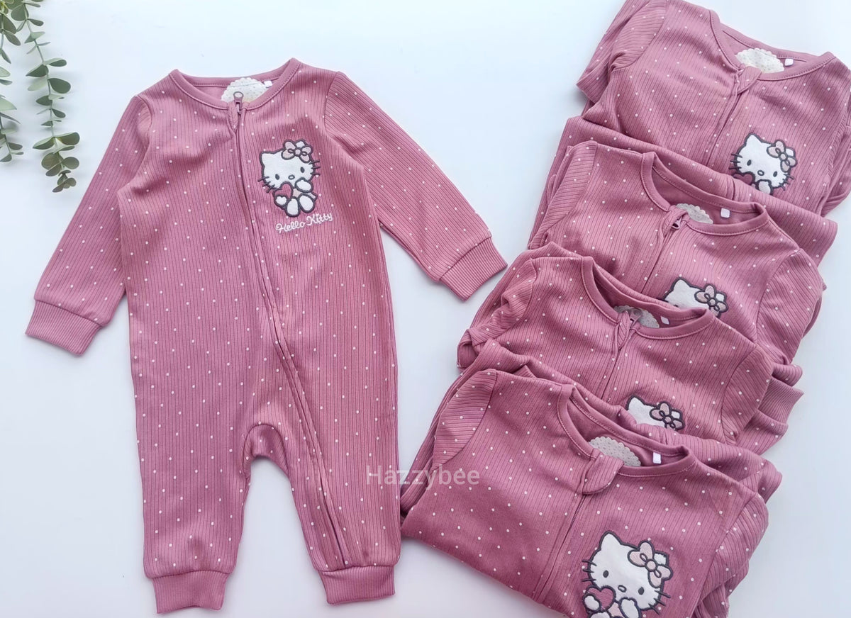 C&A hello kitty zipper sleepsuit