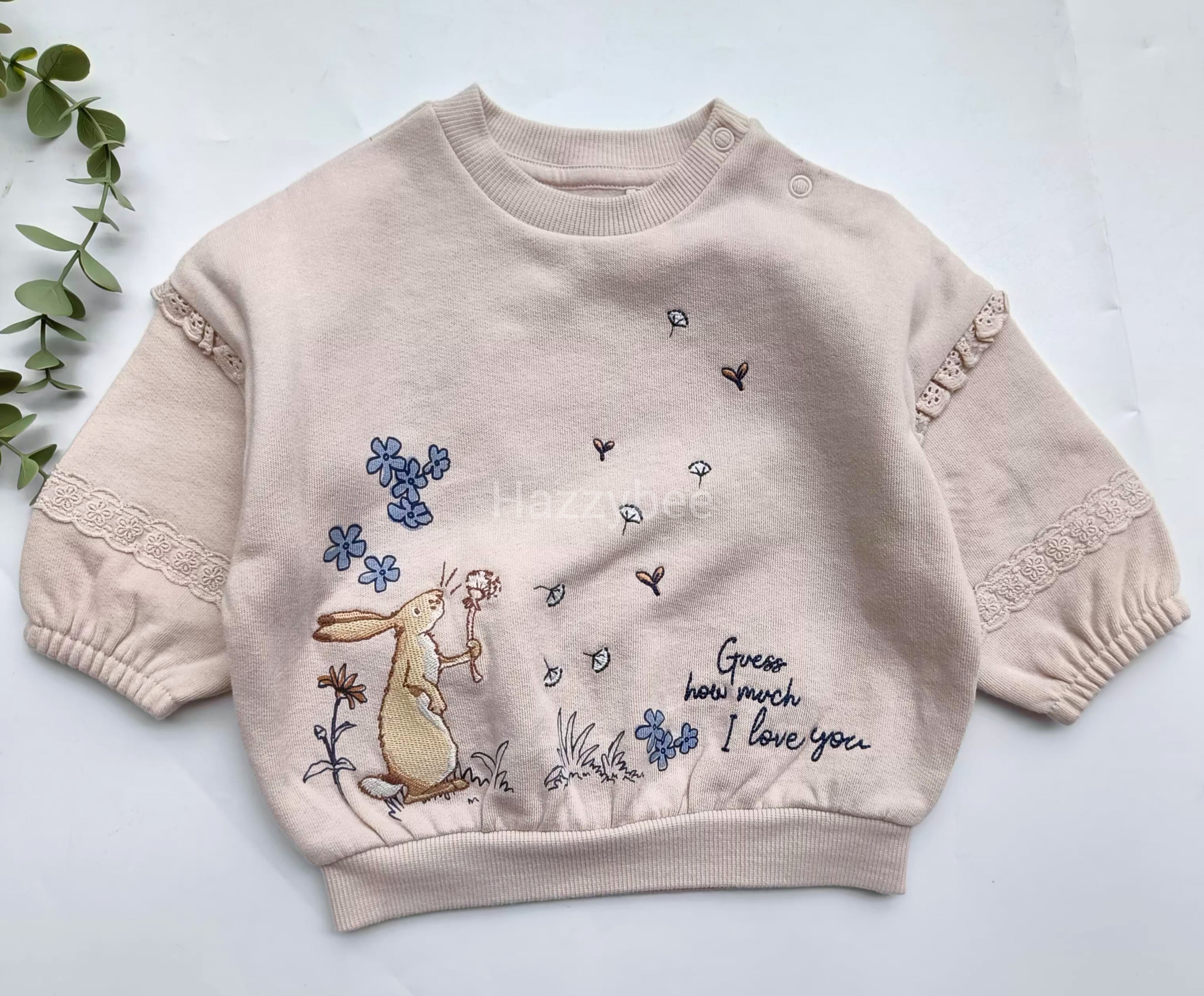 George sweatshirt with fleece-guess how much I love you