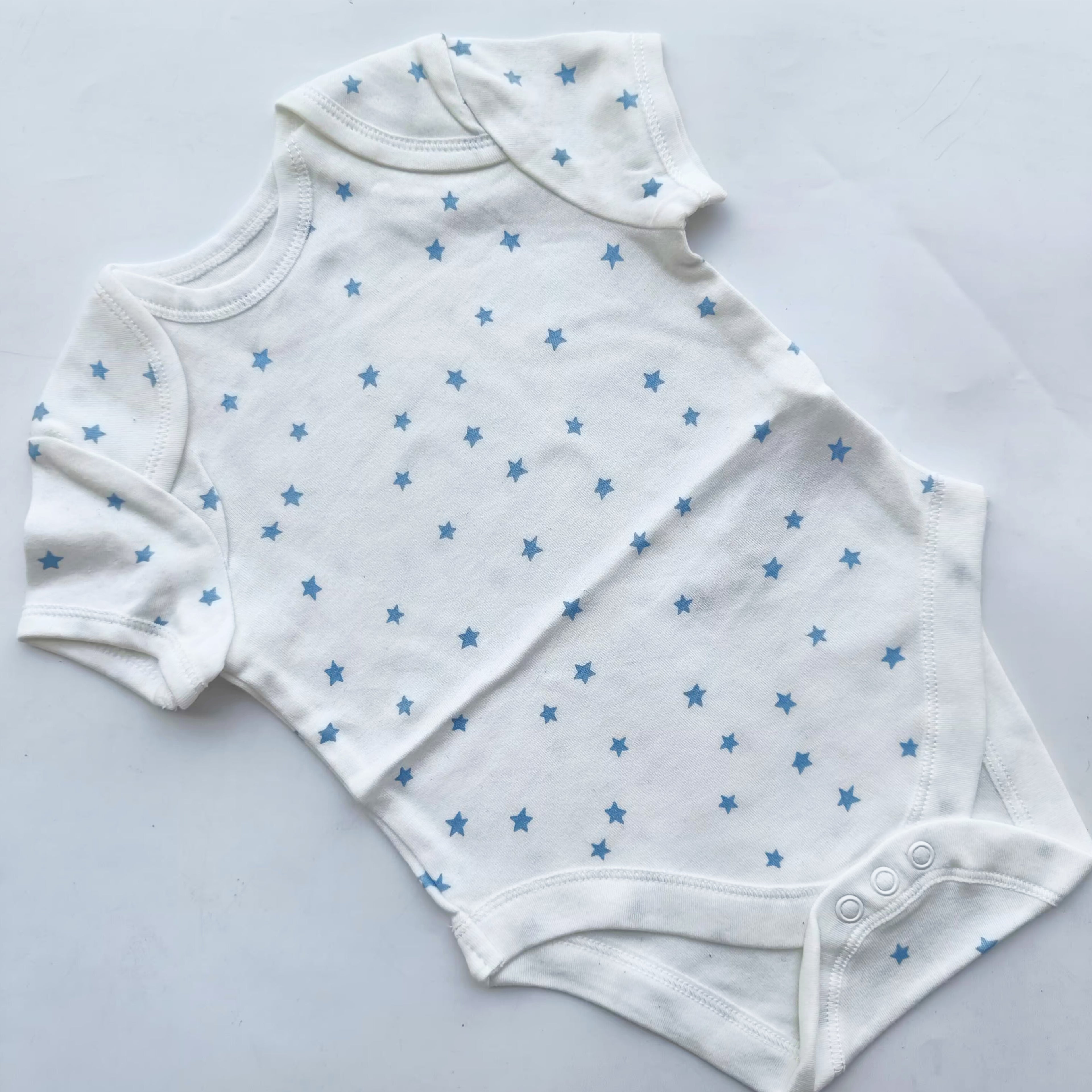 Short sleeve onesies 6-9m
