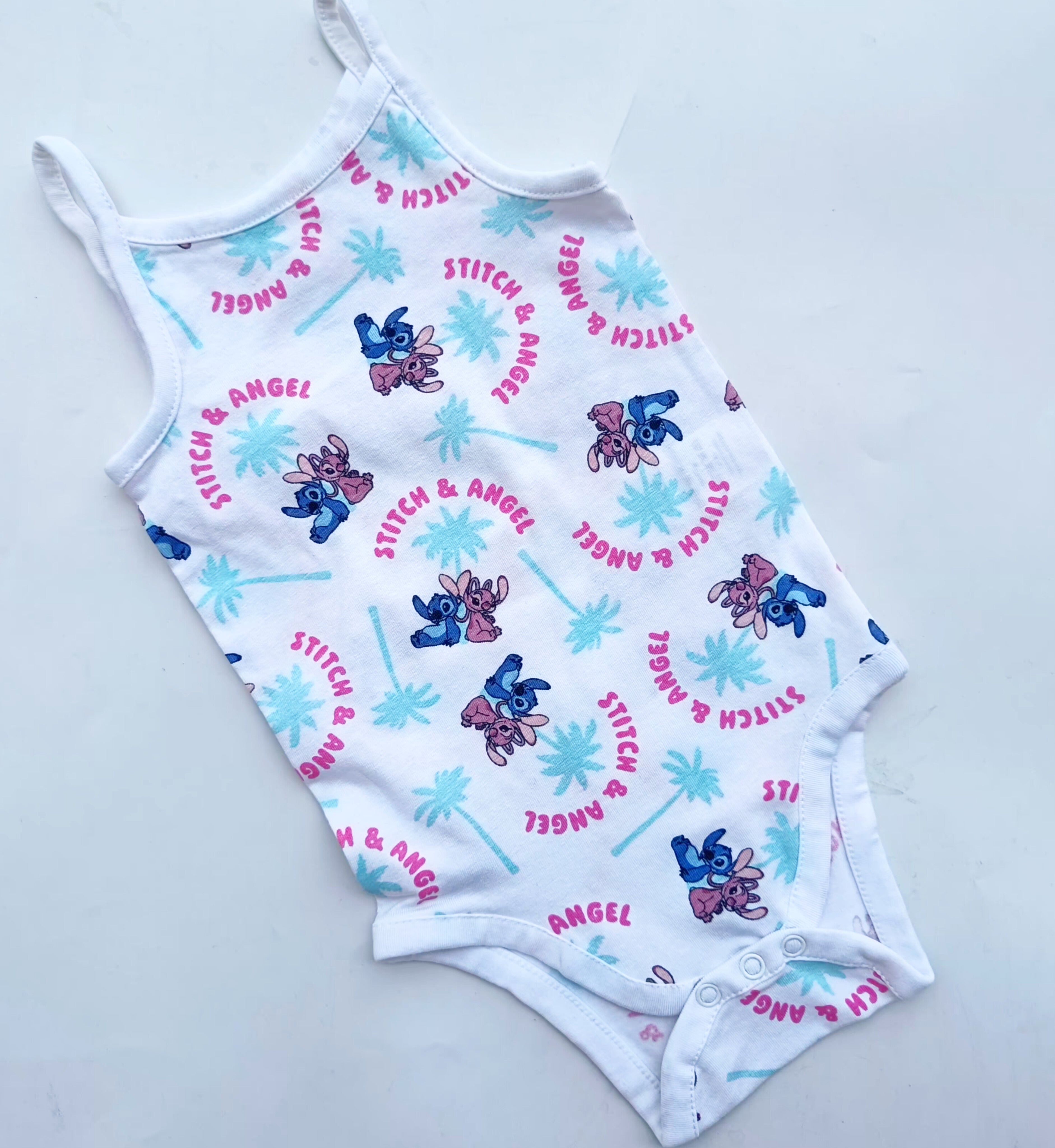 Sleeveless onsies 9-12m